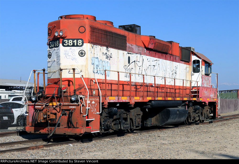 San Joaquin Vally RR GP-38-2 #3818